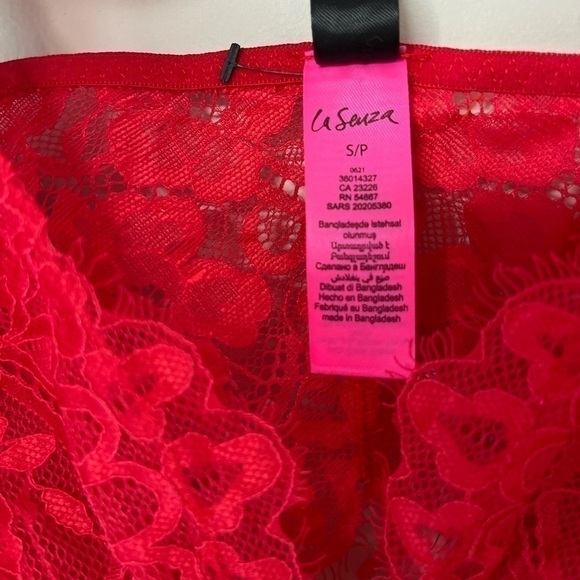 COPY - NWOT La Senza Red Lace Cut Out Bodysuit Small - Picture 5 of 7